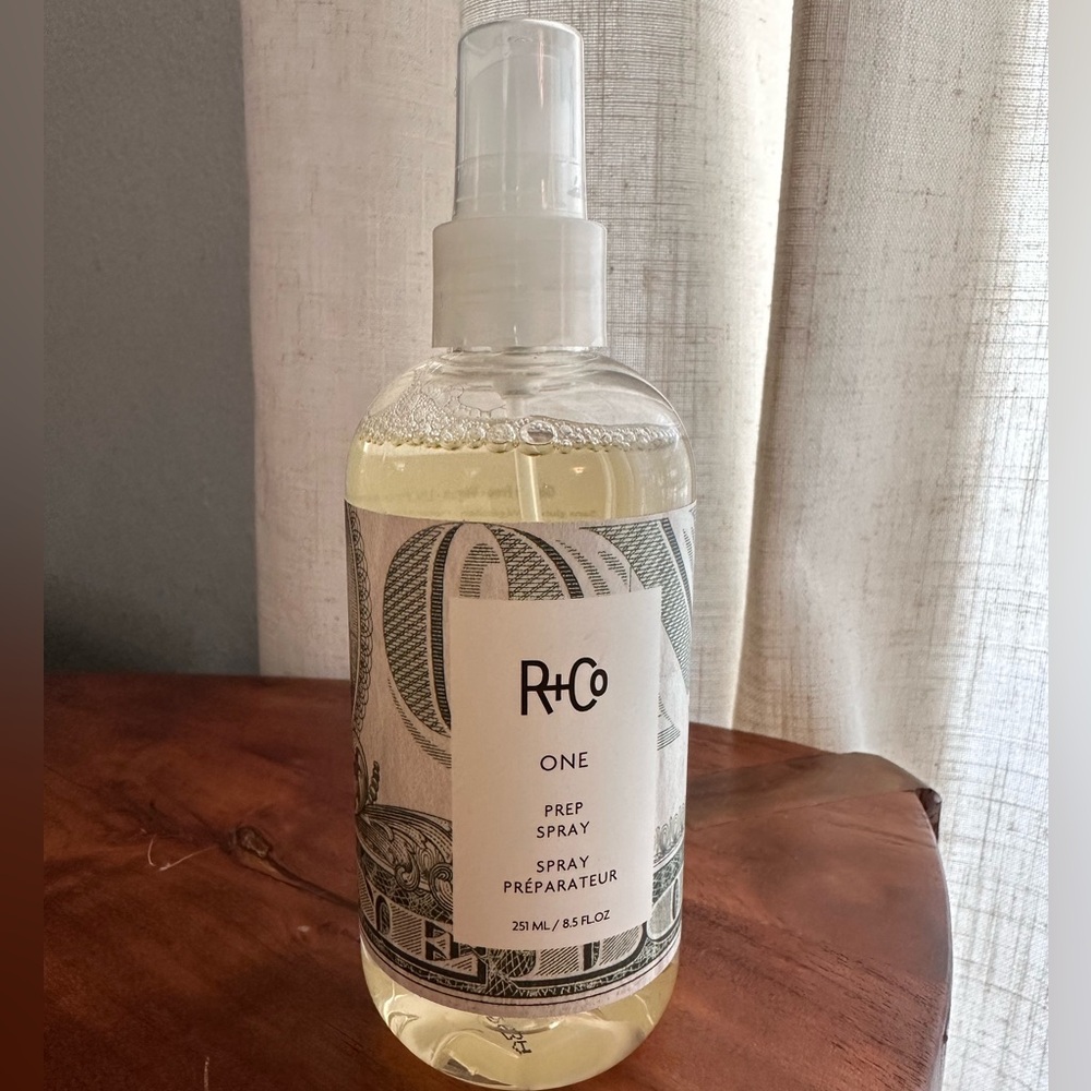 R+Co One Prep Spray with White Label